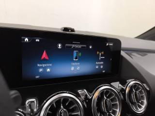 MERCEDES-BENZ GLA 200 usata, con Volante in pelle