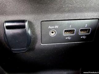 RENAULT Clio usata, con Touch screen