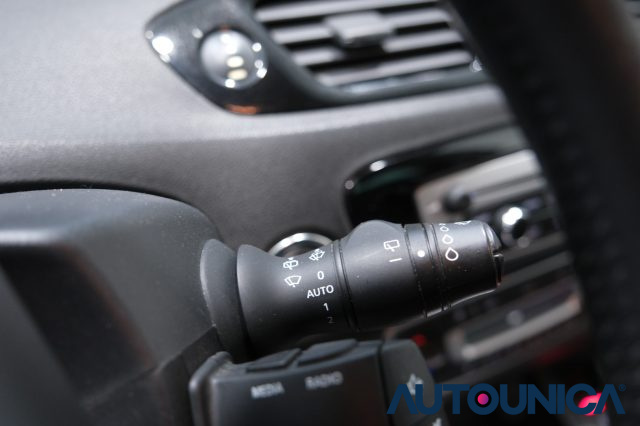 RENAULT Scenic usata, con Sensori di parcheggio posteriori