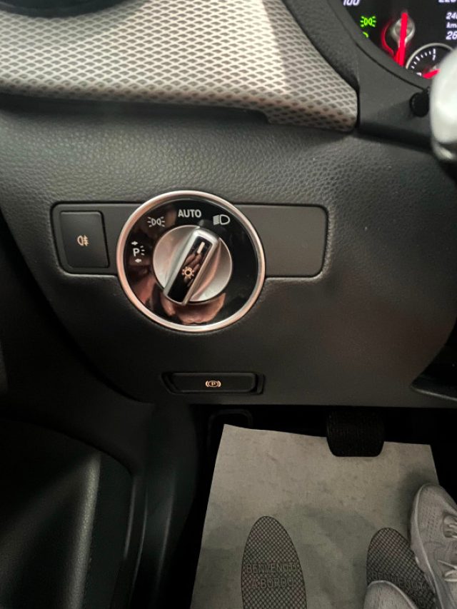 MERCEDES-BENZ B 180 usata, con USB