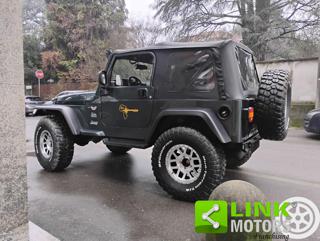 JEEP Wrangler usata, con Autoradio