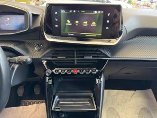 PEUGEOT 2008 usata, con Cruise Control