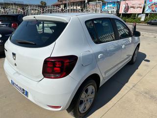 DACIA Sandero usata, con Autoradio