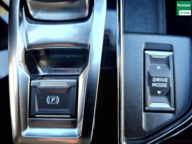 PEUGEOT 3008 usata, con Sistema di navigazione