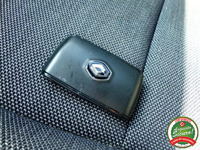 RENAULT Captur usata, con Luci diurne LED