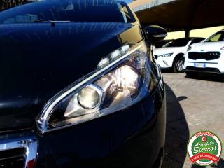 PEUGEOT 208 usata, con Isofix