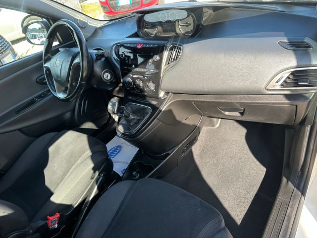 LANCIA Ypsilon usata, con Climatizzatore