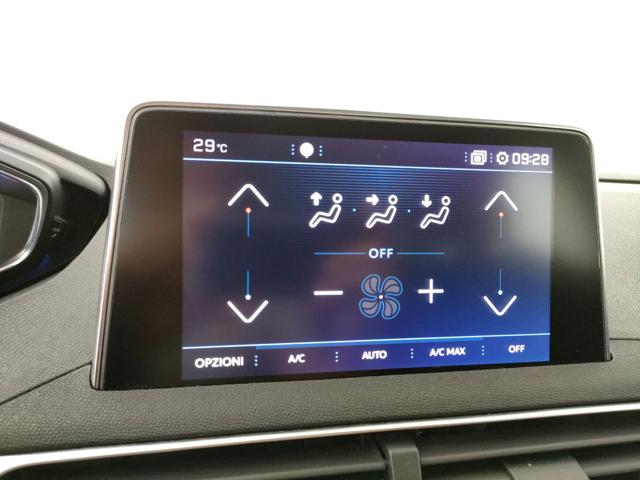 PEUGEOT 3008 usata, con Fendinebbia