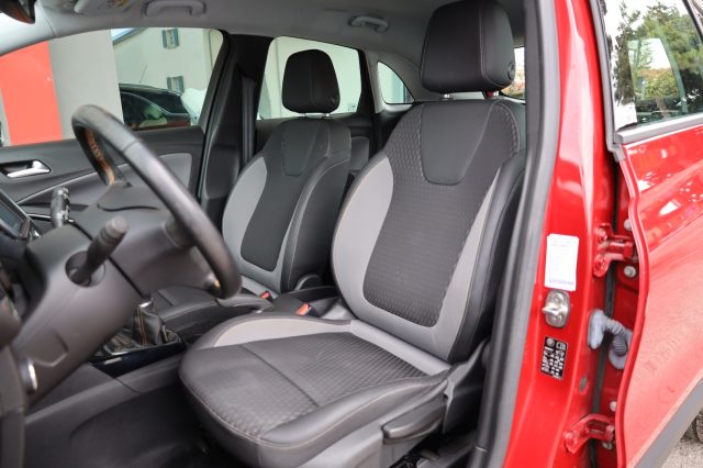 OPEL Crossland X usata, con Autoradio
