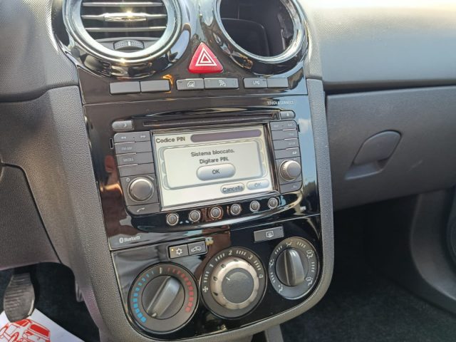 OPEL Corsa usata, con Airbag