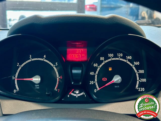 FORD Fiesta usata, con ESP