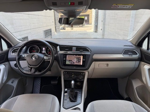 VOLKSWAGEN Tiguan Allspace usata, con Cruise Control