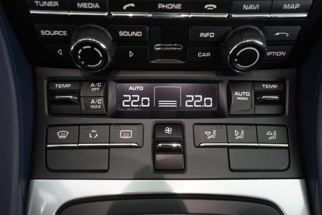 PORSCHE 911 usata 21