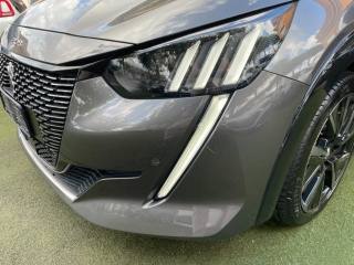PEUGEOT 208 usata, con USB