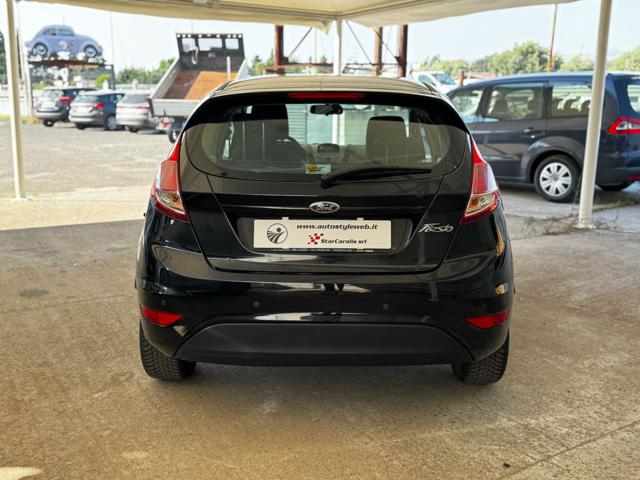 FORD Fiesta usata, con ESP