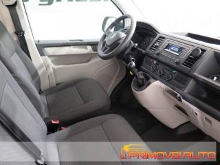 VOLKSWAGEN Caravelle usata, con Airbag laterali