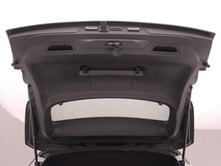OPEL Grandland usata, con Leve al volante