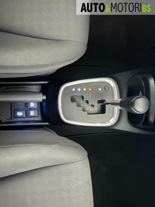 TOYOTA Yaris usata, con Bluetooth