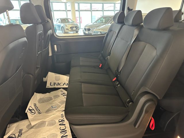 HYUNDAI Staria usata, con Autoradio