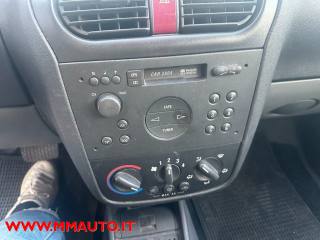 OPEL Corsa usata, con MP3