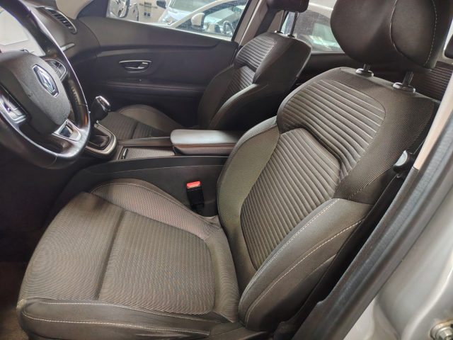 RENAULT Scenic usata, con Controllo elettronico della corsia