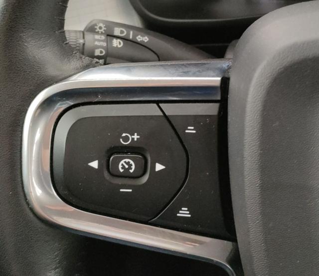 VOLVO XC40 usata, con ESP