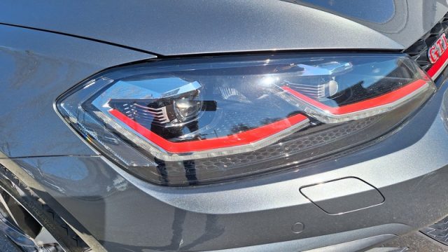 VOLKSWAGEN Golf GTI usata, con Boardcomputer