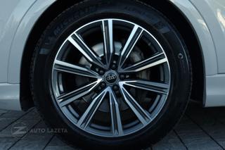 AUDI Q8 usata, con Volante multifunzione