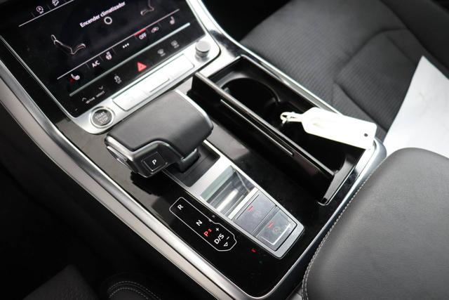 AUDI Q8 usata, con Alzacristalli elettrici