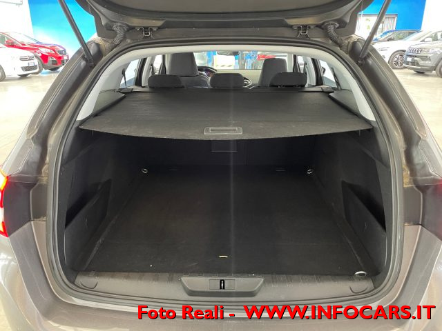 PEUGEOT 308 usata, con Frenata d