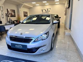 PEUGEOT 308 usata, con Airbag