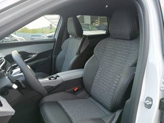 PEUGEOT 3008 usata, con Volante in pelle