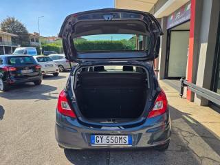 OPEL Corsa usata, con Climatizzatore