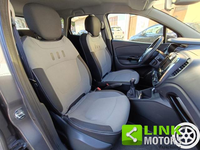 RENAULT Captur usata 26