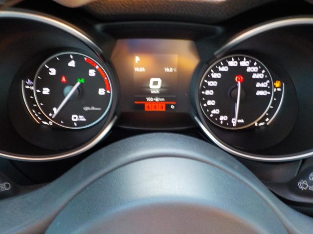 ALFA ROMEO Stelvio usata, con Telecamera per parcheggio assistito