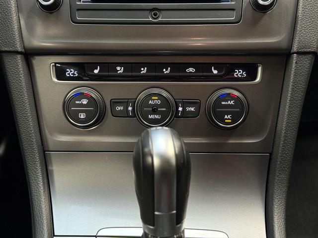 VOLKSWAGEN Golf Variant usata, con Touch screen