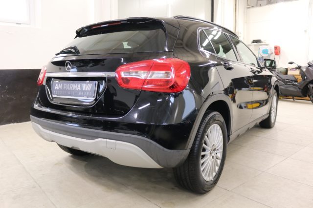 MERCEDES-BENZ GLA 180 usata, con Climatizzatore