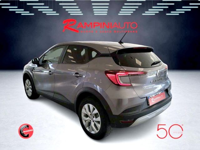 RENAULT Captur usata 9