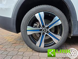 MERCEDES-BENZ EQB usata, con Vivavoce