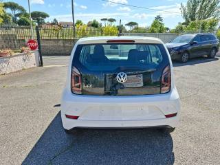 VOLKSWAGEN up! usata 5