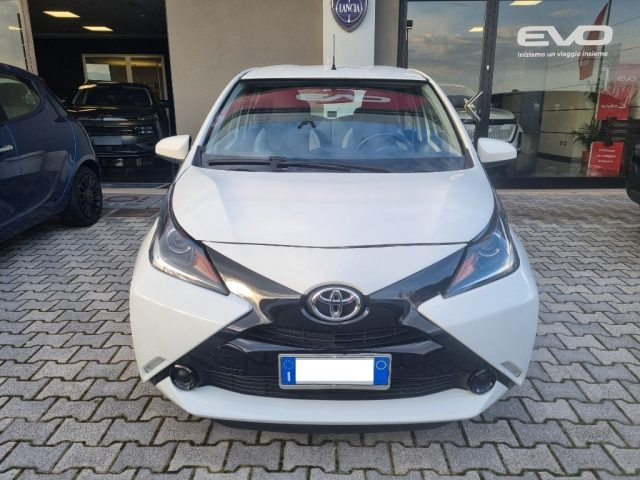 TOYOTA Aygo usata, con ABS