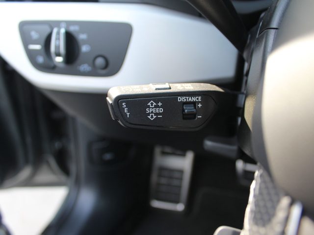 AUDI A4 usata, con Luci diurne LED