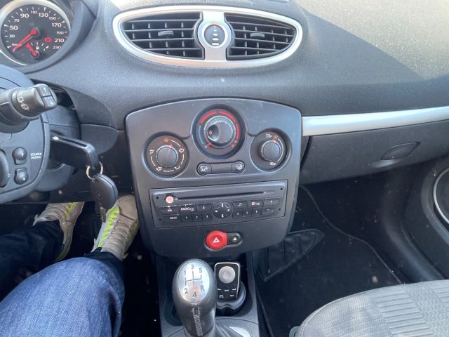 RENAULT Clio usata 12
