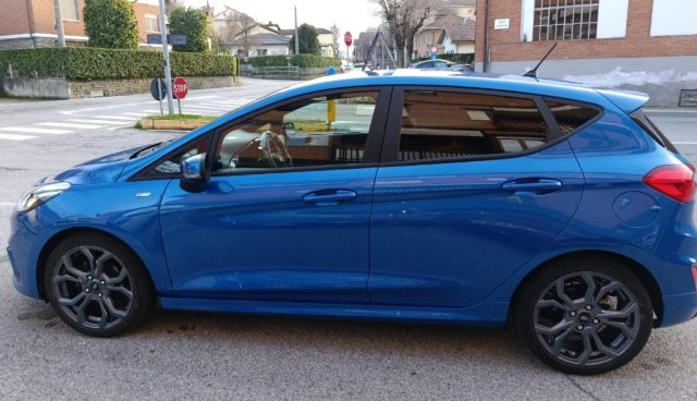 FORD Fiesta usata, con Alzacristalli elettrici
