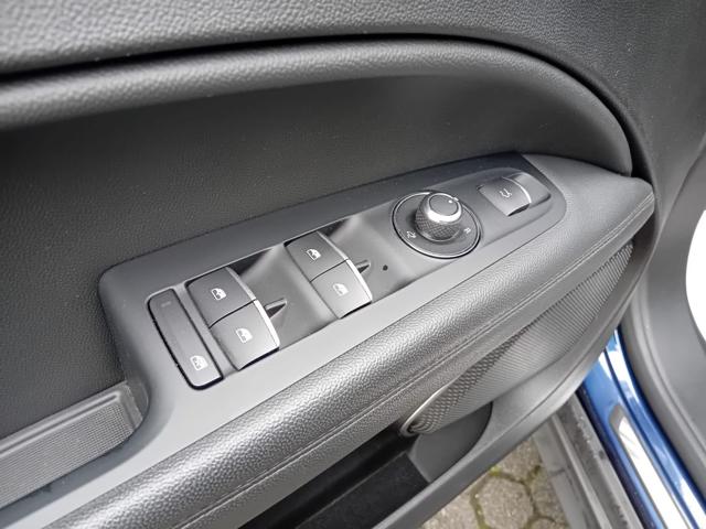 ALFA ROMEO Stelvio usata, con Volante in pelle