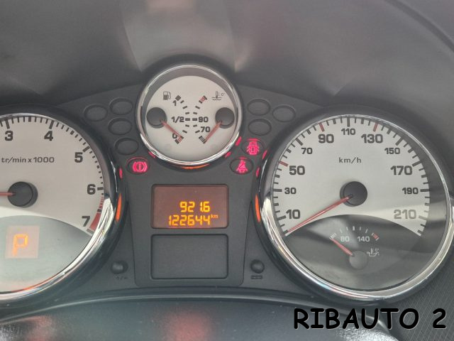 PEUGEOT 207 usata, con Sensore di luce