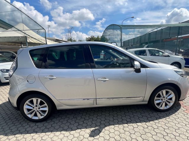 RENAULT Scenic usata, con Alzacristalli elettrici
