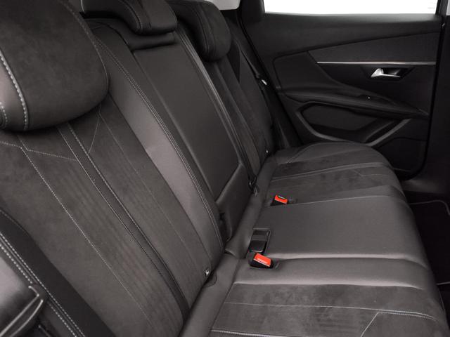 PEUGEOT 3008 usata, con Luci diurne LED