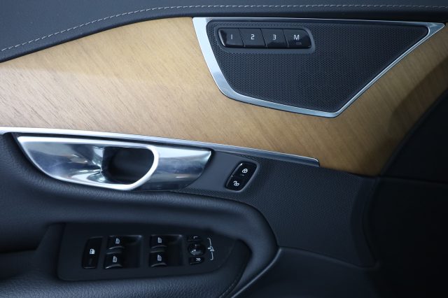 VOLVO XC90 usata 16