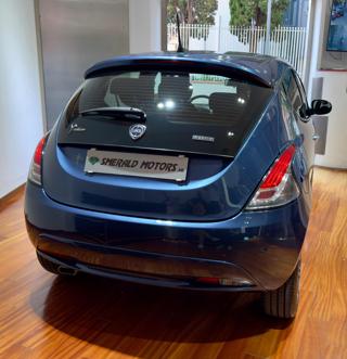 LANCIA Ypsilon usata, con Autoradio